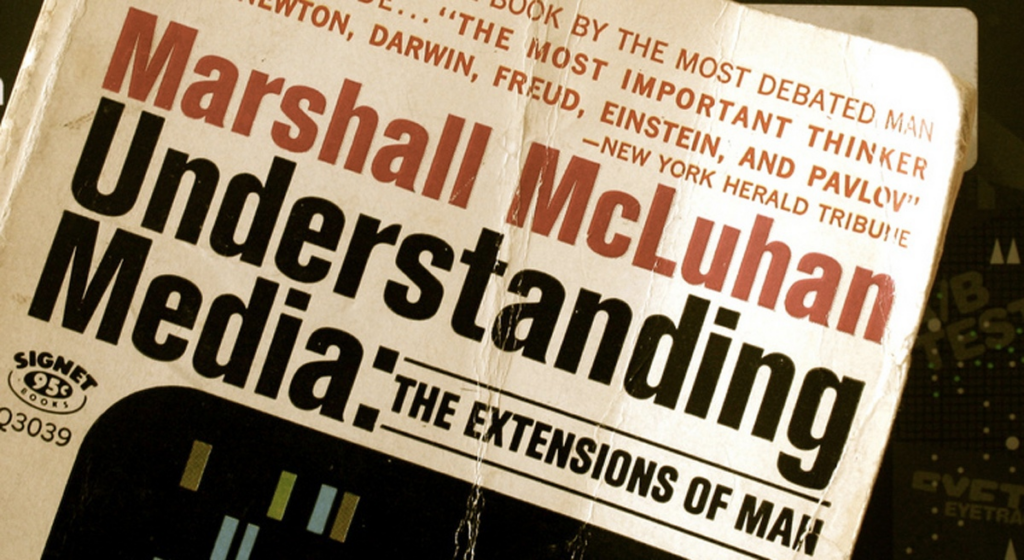 Герберт Маршалл Маклюэн. Маршалл Маклюэн понимание Медиа. Понимание Медиа книга. Маклюэн книги.