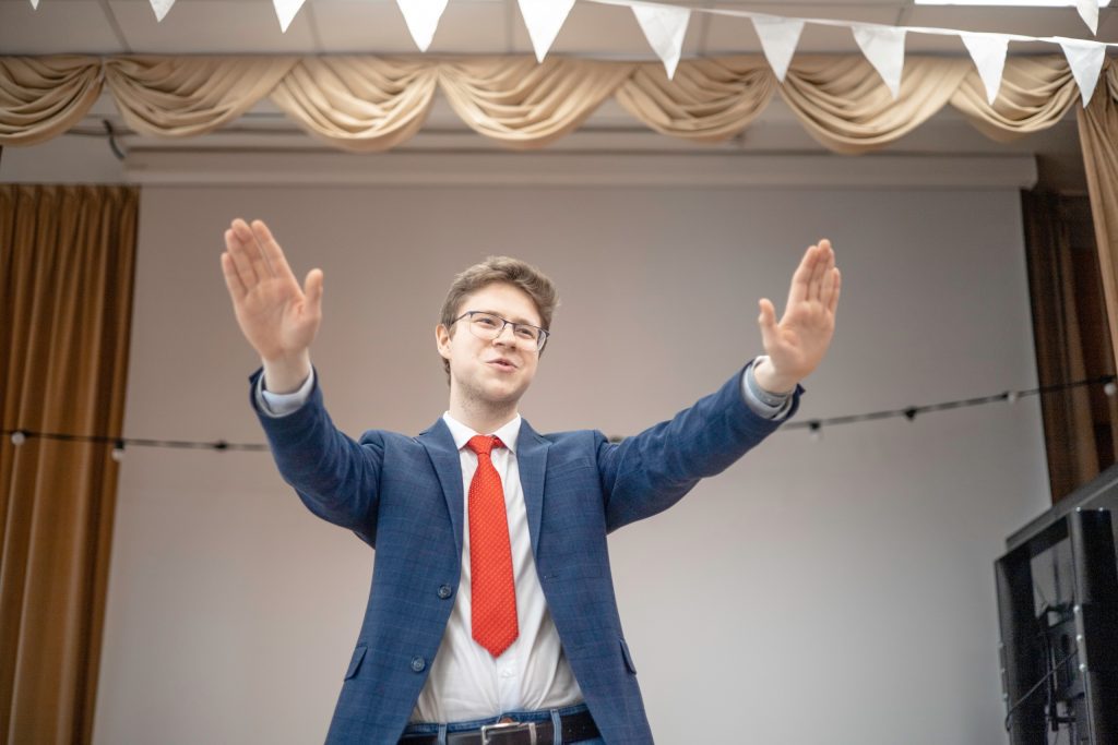 Преподаватели АПО составили школьный этап ВсОШ для Ямала