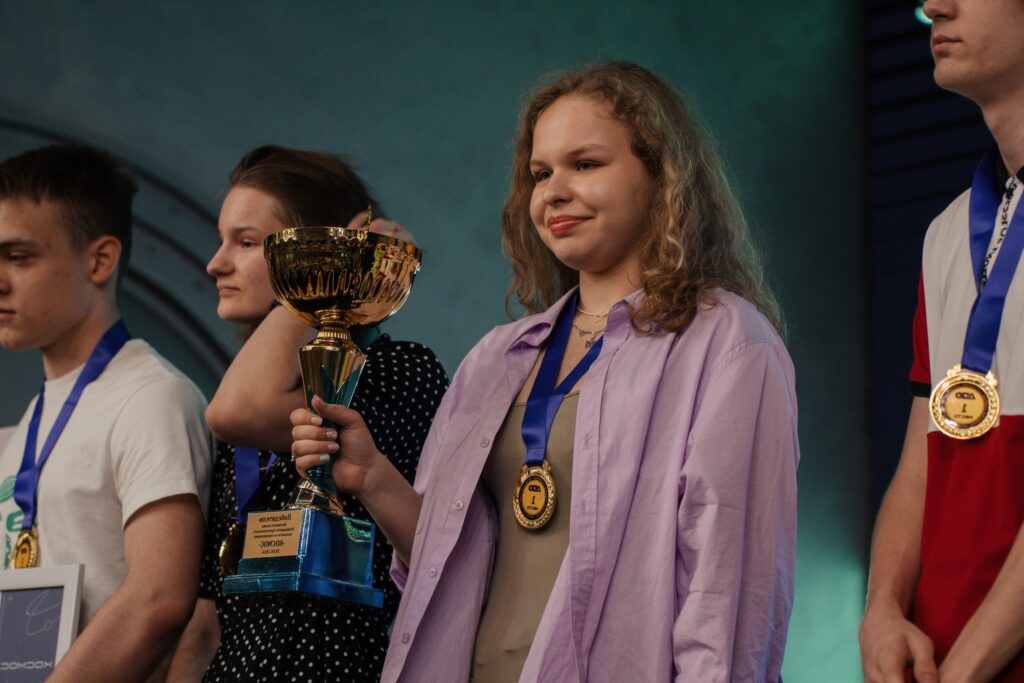 Дайджест весенних чемпионатов и конкурсов